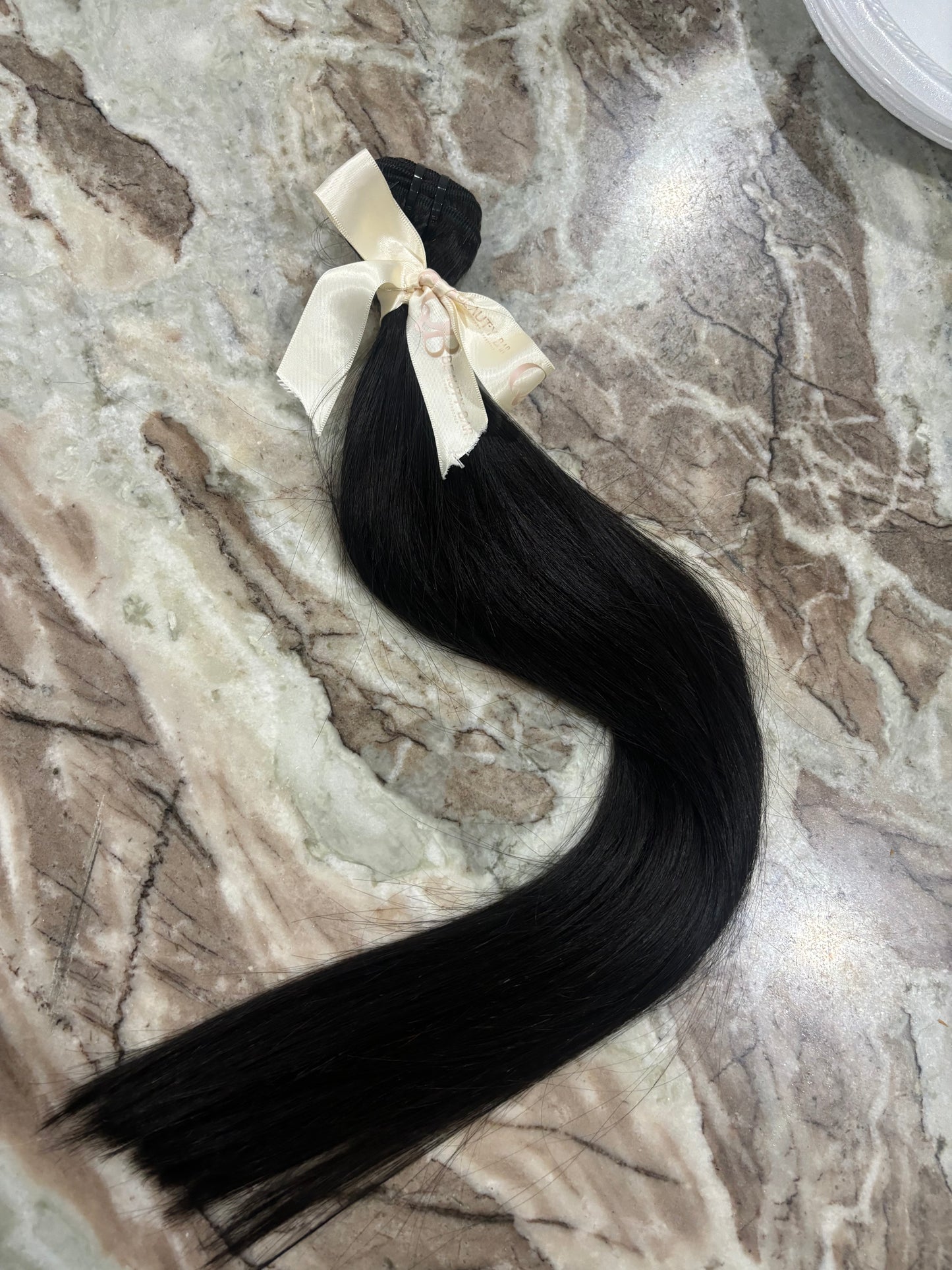 ON HAND WIGS 💕