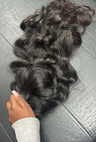 RAW Indian Natural Wavy BUNDLES